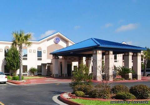 Hotel Clarion Pointe Near Stewart