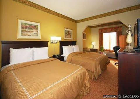 Hotel Clarion Pointe Near Stewart Hinesville
