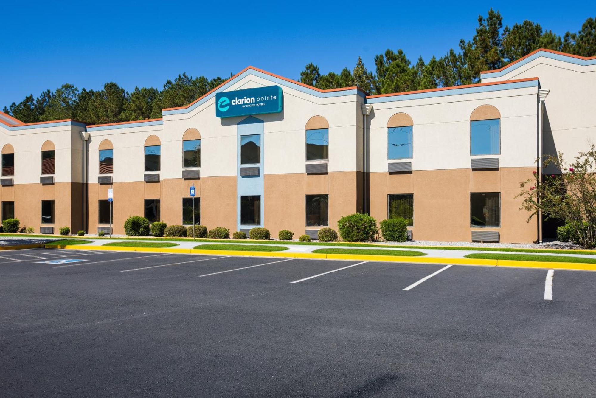 Clarion Pointe Near Stewart